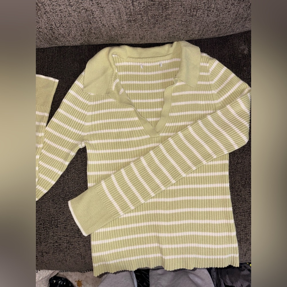 Express Green and White V-Neck Sweater